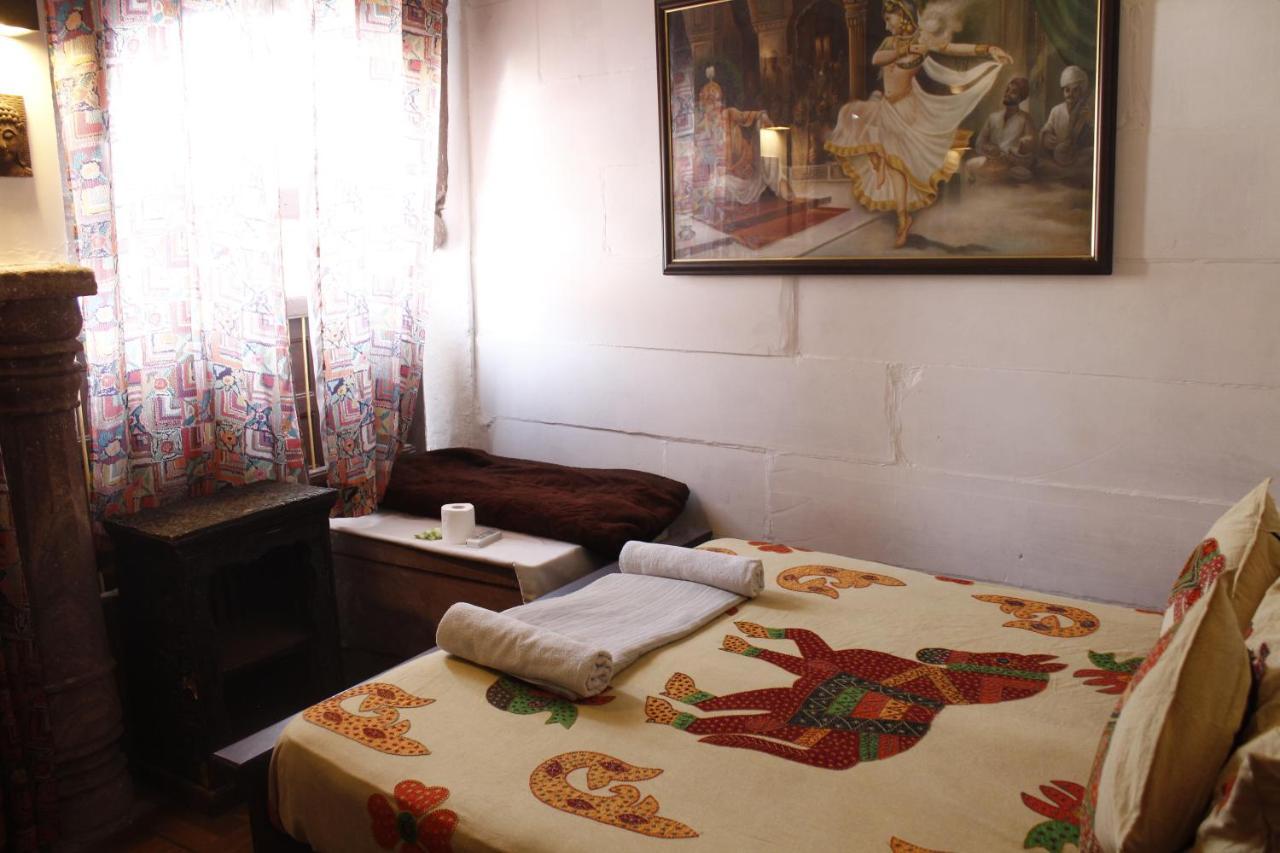 Castle View Haveli Hotel จ๊อดปูร์ ภายนอก รูปภาพ