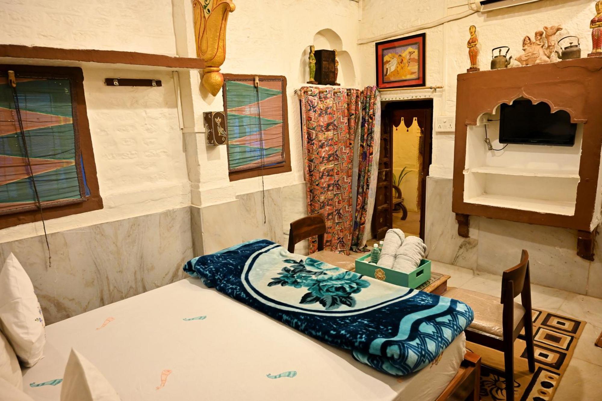Castle View Haveli Hotel จ๊อดปูร์ ภายนอก รูปภาพ