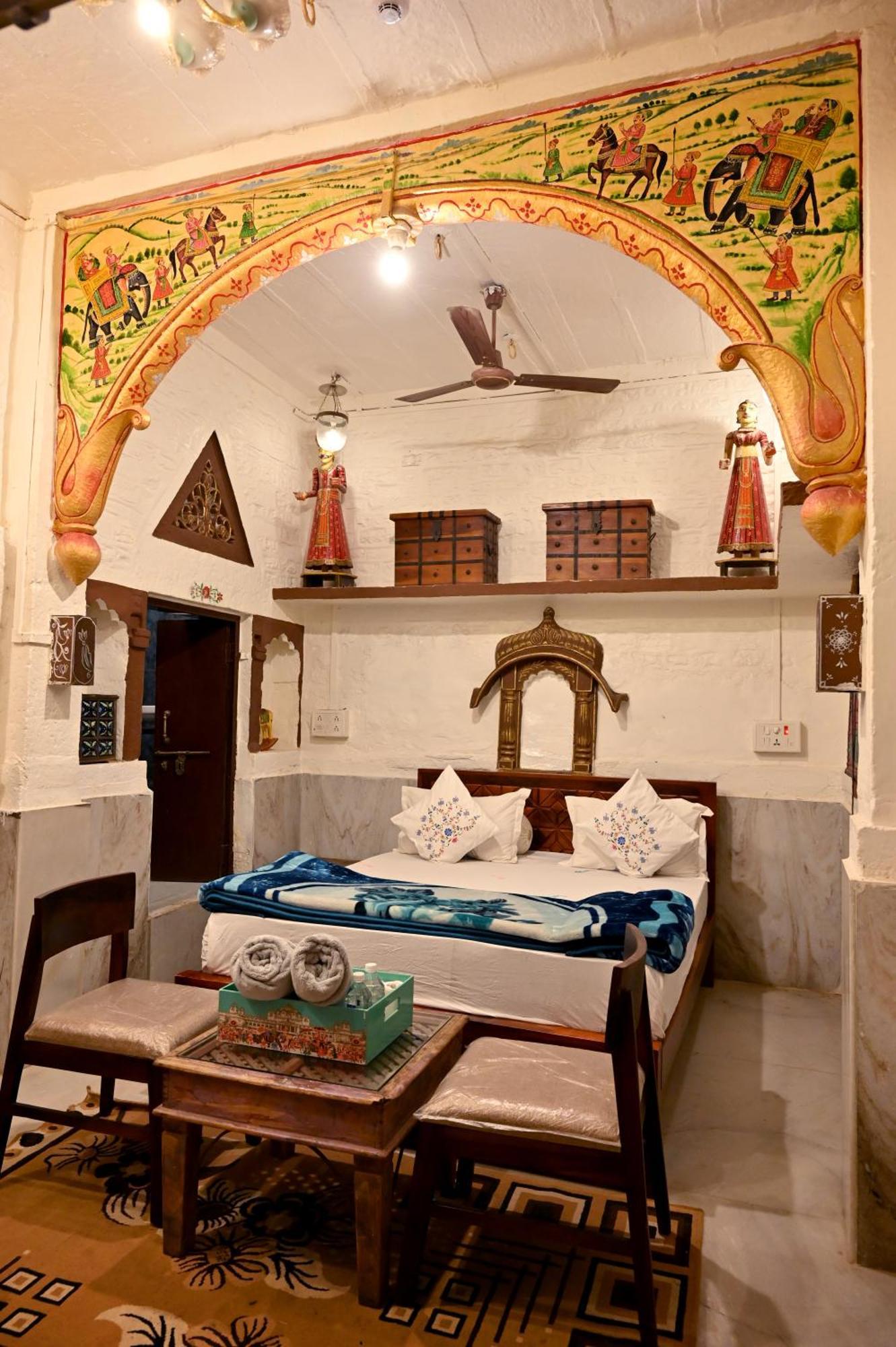 Castle View Haveli Hotel จ๊อดปูร์ ภายนอก รูปภาพ