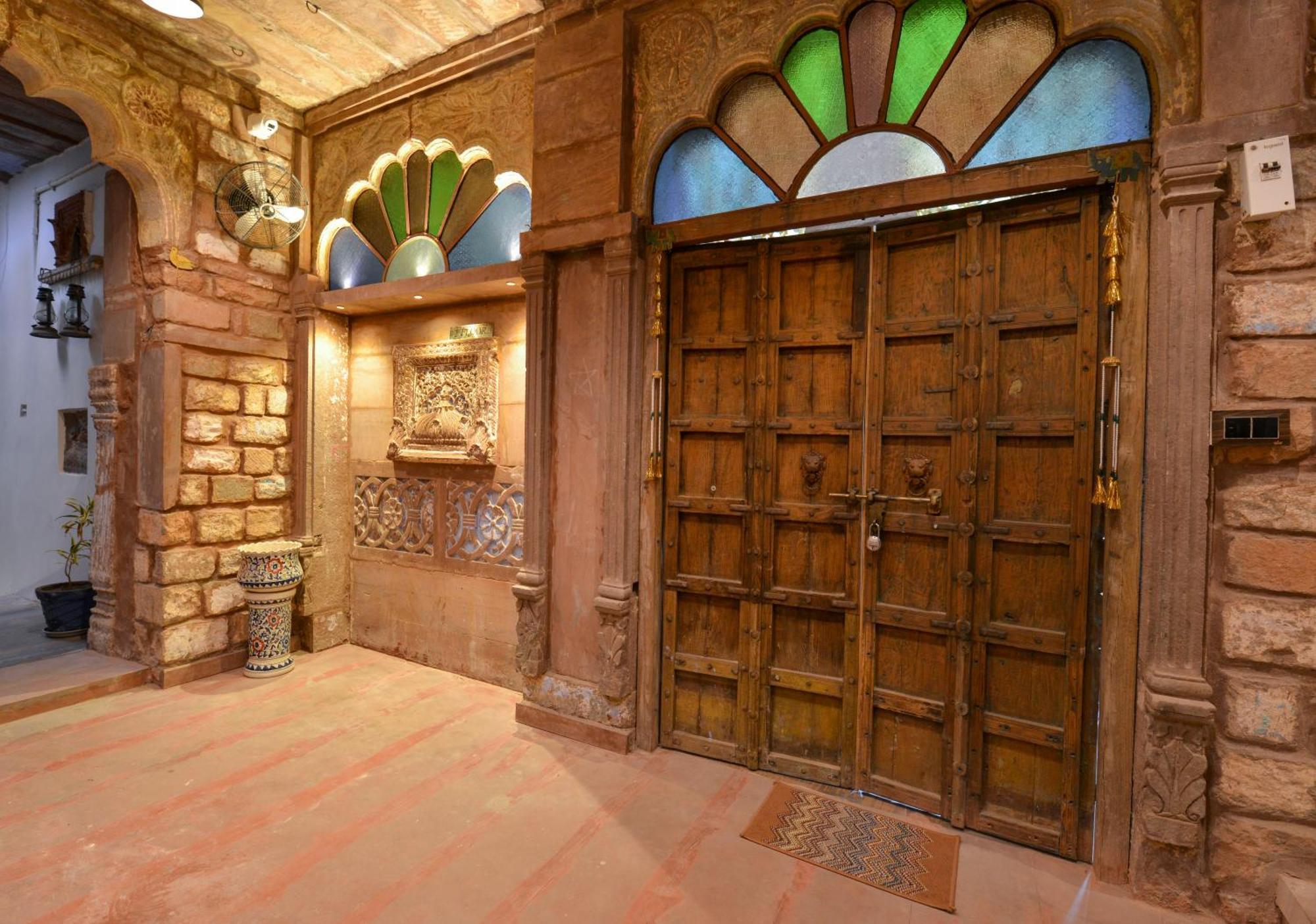 Castle View Haveli Hotel จ๊อดปูร์ ภายนอก รูปภาพ