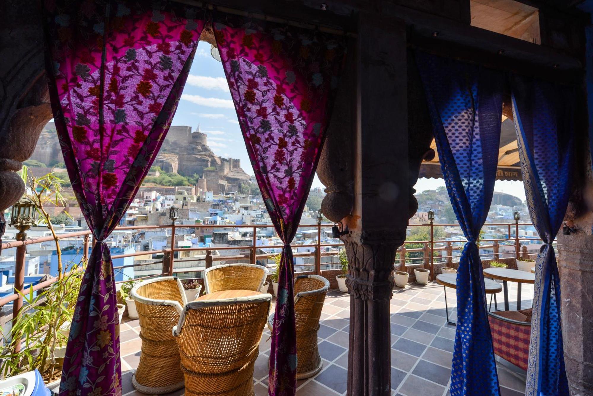 Castle View Haveli Hotel จ๊อดปูร์ ภายนอก รูปภาพ