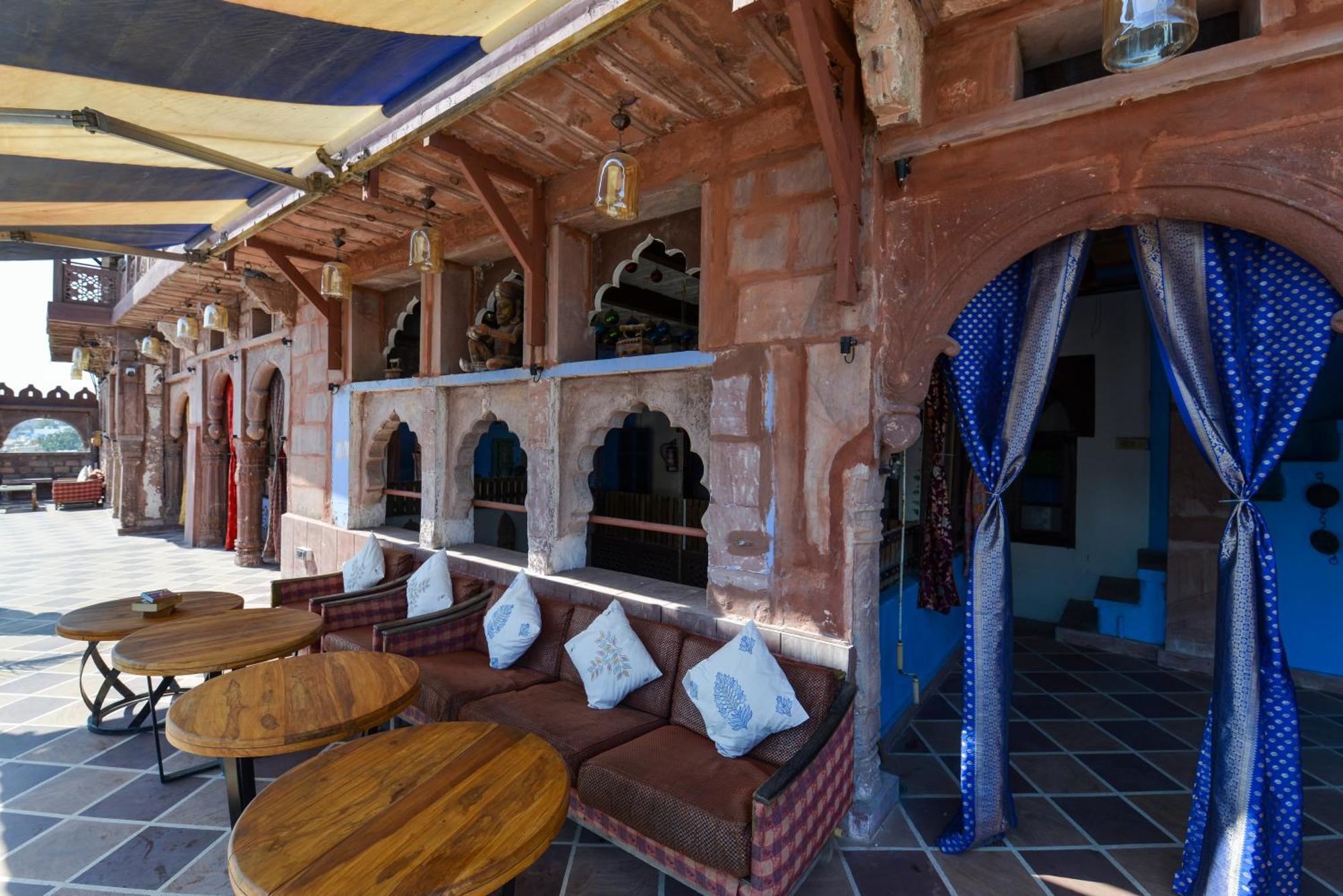 Castle View Haveli Hotel จ๊อดปูร์ ภายนอก รูปภาพ