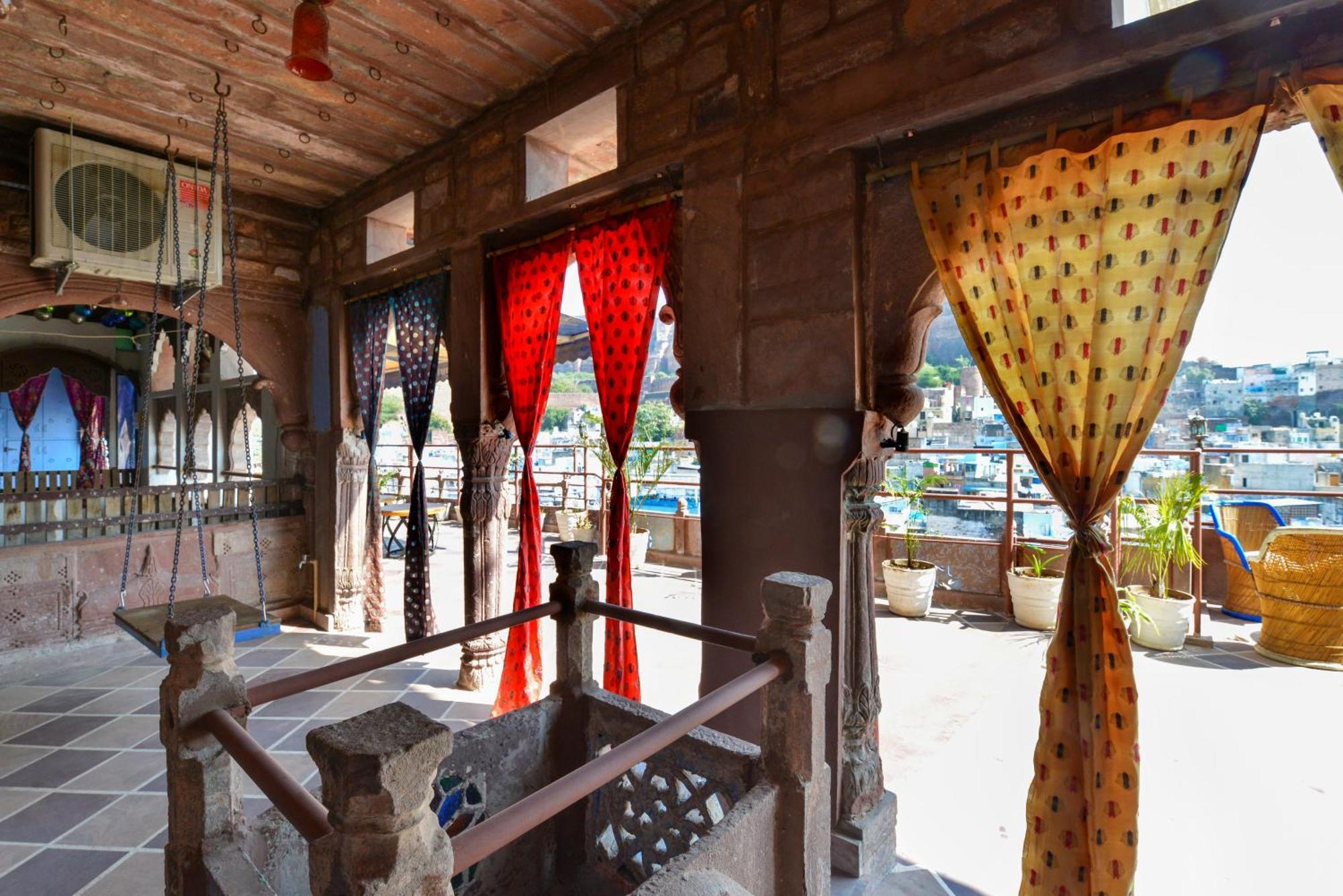 Castle View Haveli Hotel จ๊อดปูร์ ภายนอก รูปภาพ
