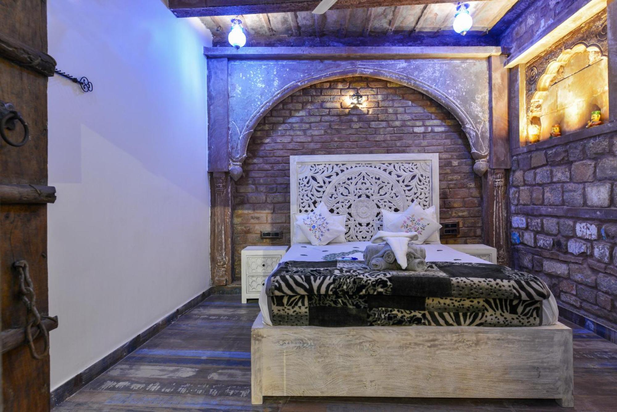 Castle View Haveli Hotel จ๊อดปูร์ ภายนอก รูปภาพ